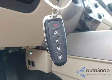 2015 Ford Expedition Limited from USA, damaged, VIN 1FMJU1KT0FEF13908